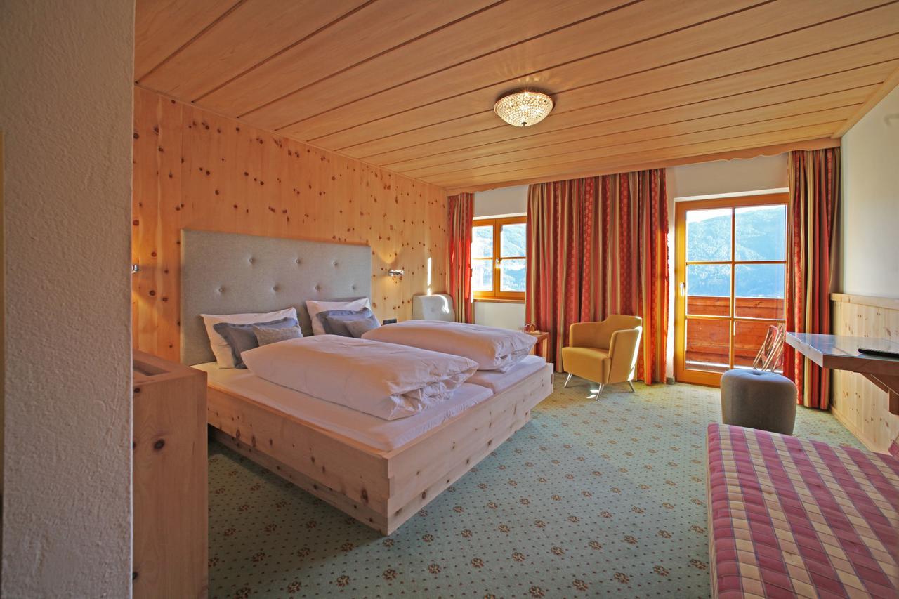 Hotel Landgut Thalerhof Telfes im Stubai Exterior foto