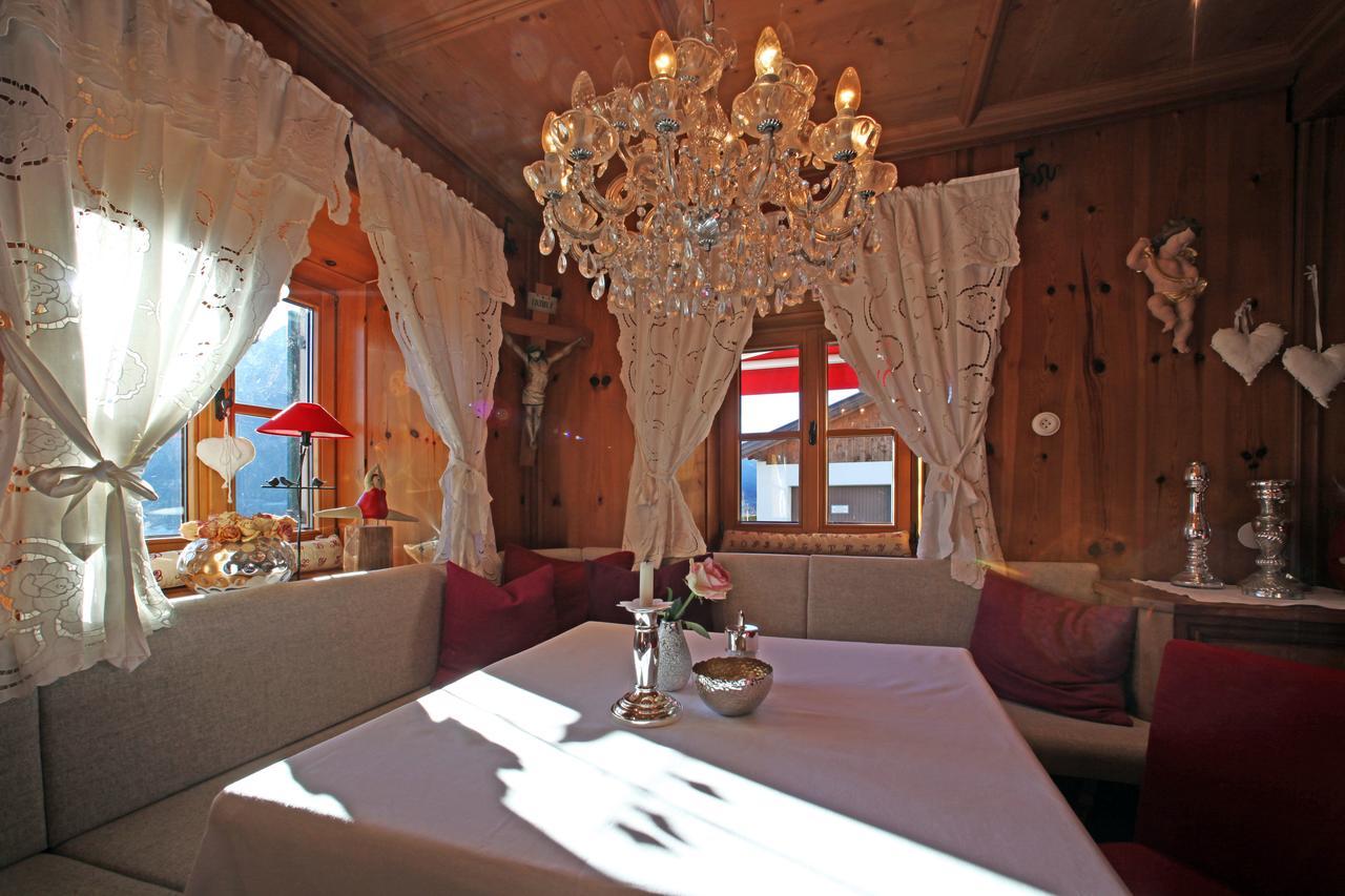 Hotel Landgut Thalerhof Telfes im Stubai Exterior foto